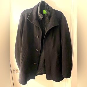 Hugo Boss Men's Black Winter Coat size 38R